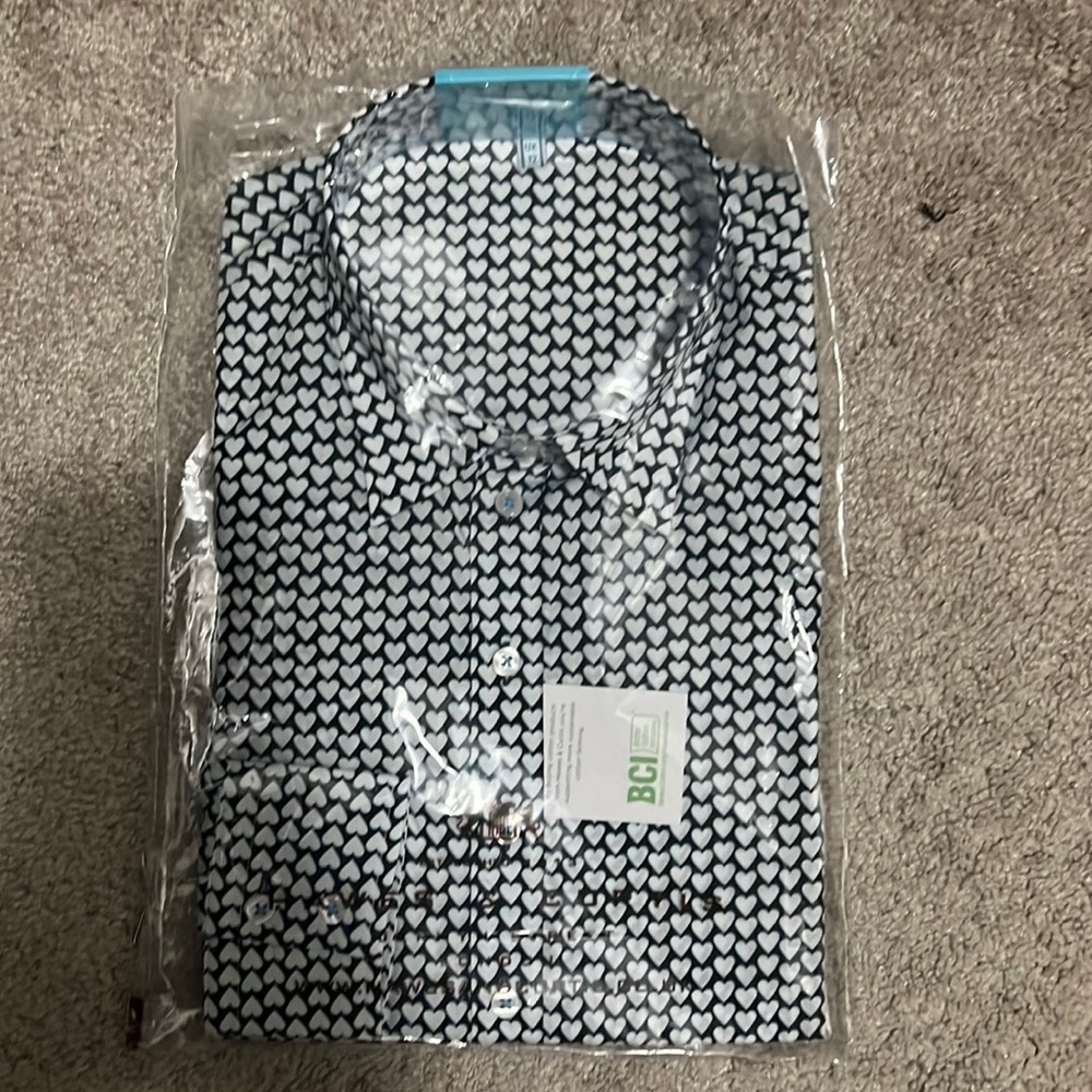 Hawes and Curtis Women’s shirt